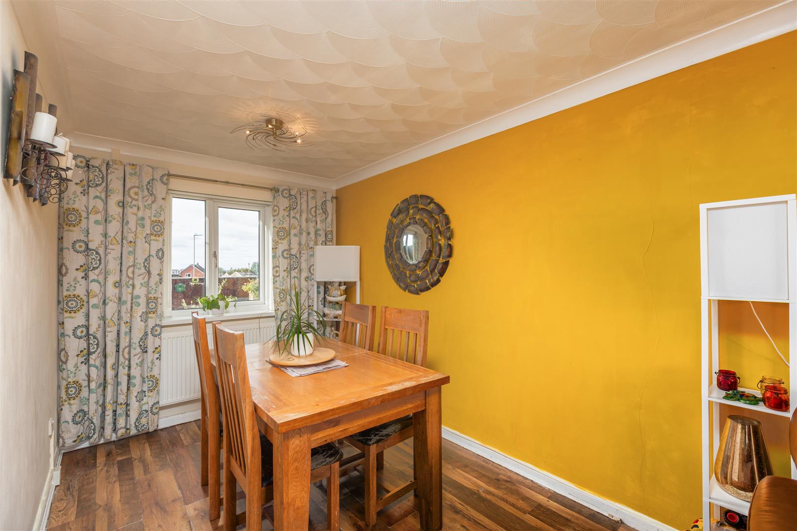 Chiltern Close, Fforestfach, Swansea, SA5 5DA